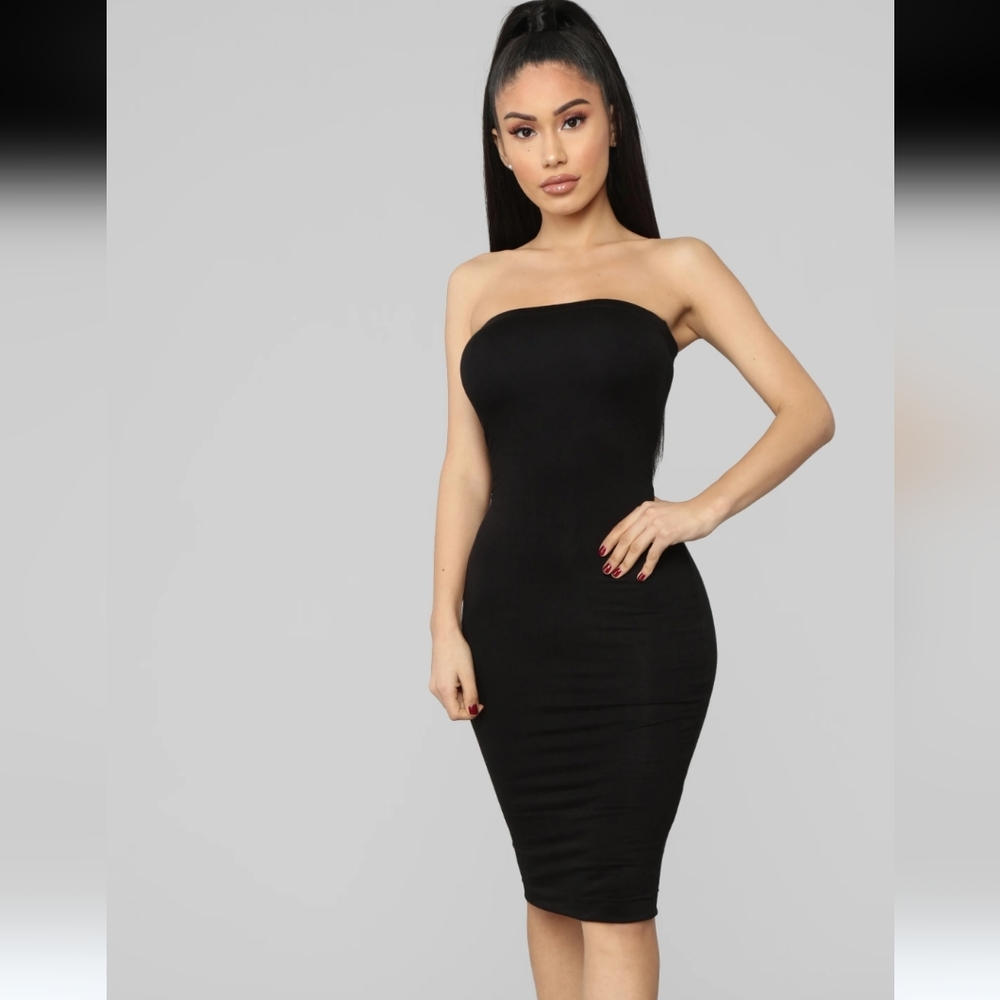 New Fashion Nova tube dress 2x black.MUST BE INCLUDED IN BUNDLE TO PURCHASE